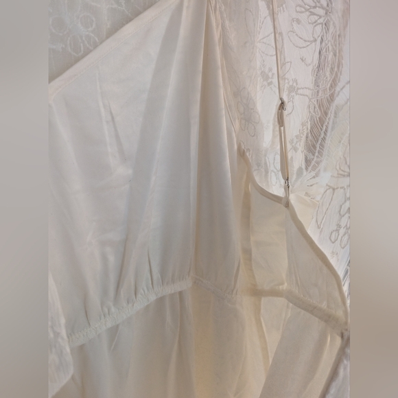 Modcloth XL Just the Beginning Full Length White Lace Lined Dress - Picture 8 of 11